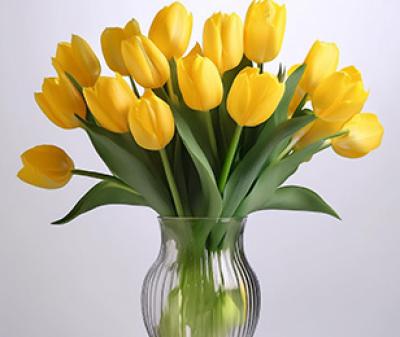 Gelber Tulpenstrauß